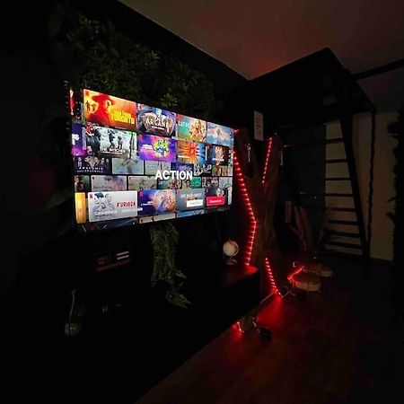 Red Love-Room / Balneo & Plus ! Souppes-sur-Loing Bagian luar foto